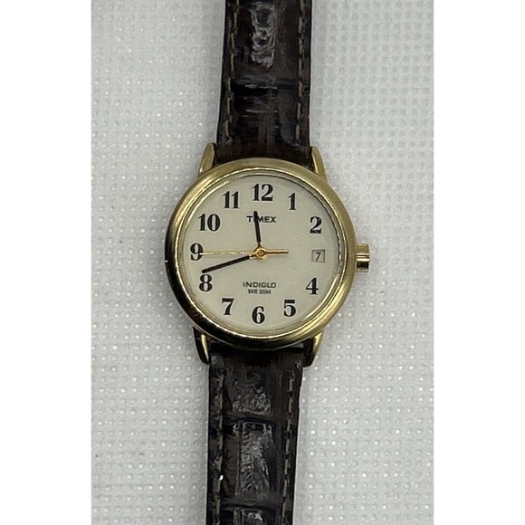 Timex Accessories - Timex Indiglo Women's watch Classic style Water resistant CR1216CELL leather A+